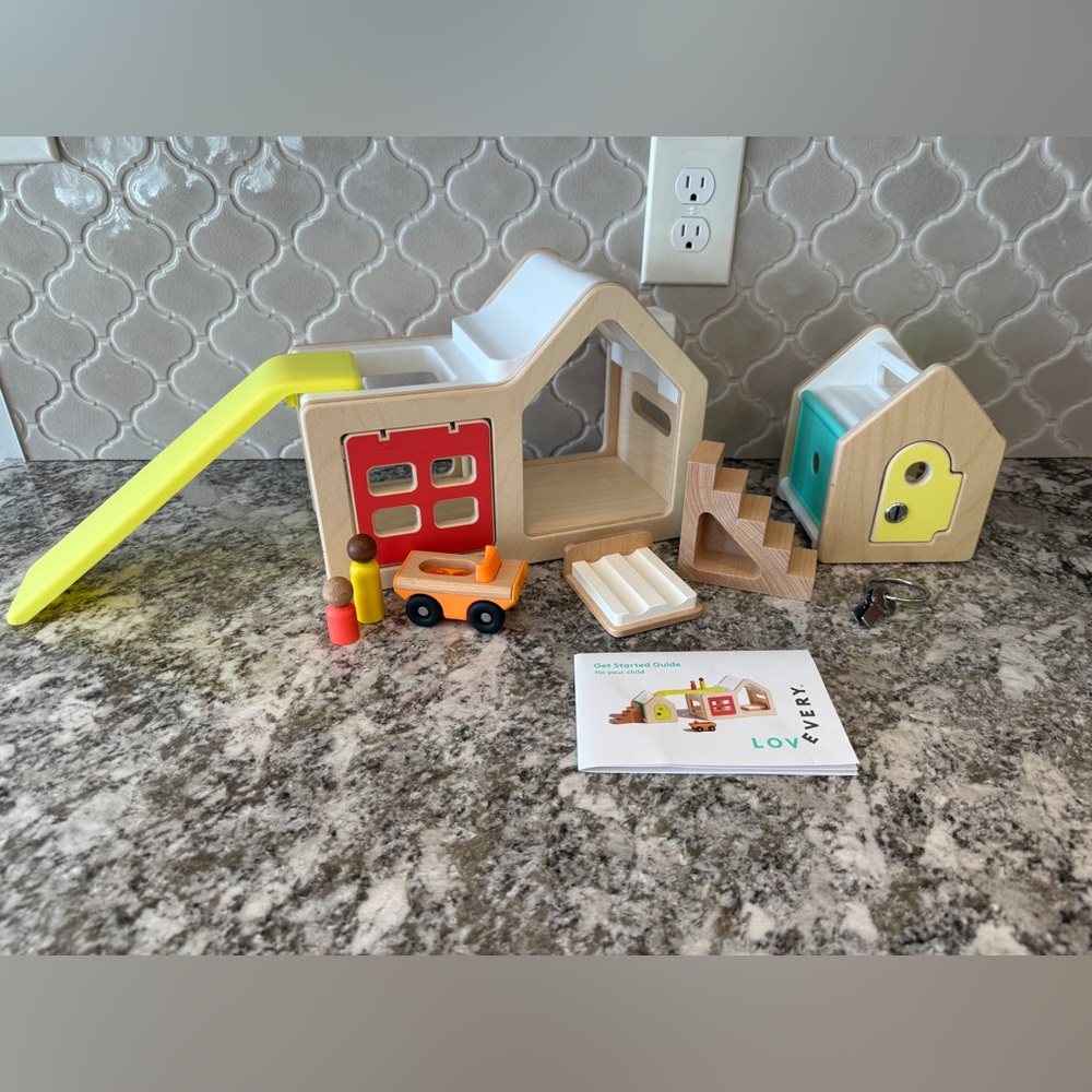 LOVEVERY The Observer Play Kit